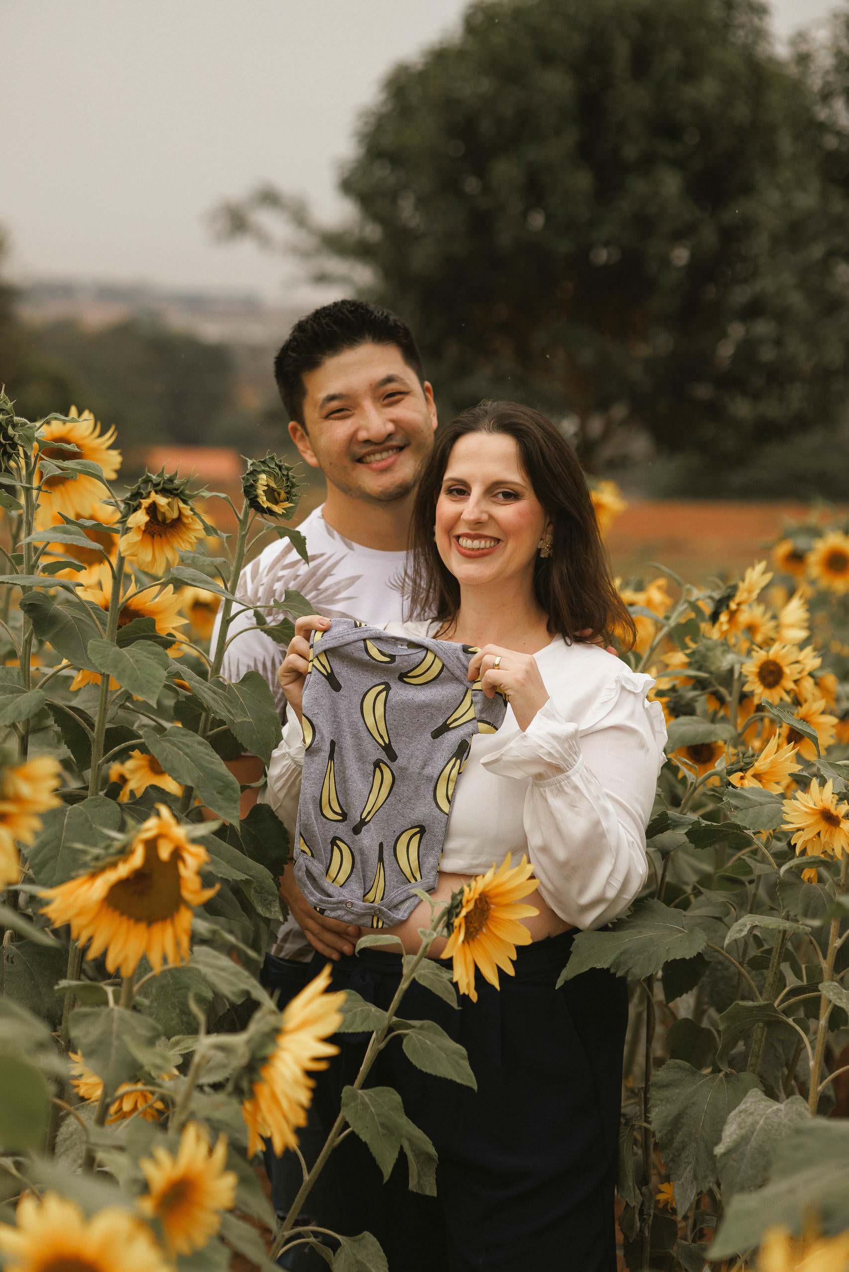 Flávia & Rodrigo — Ensaio Gestante em Holambra (SP)