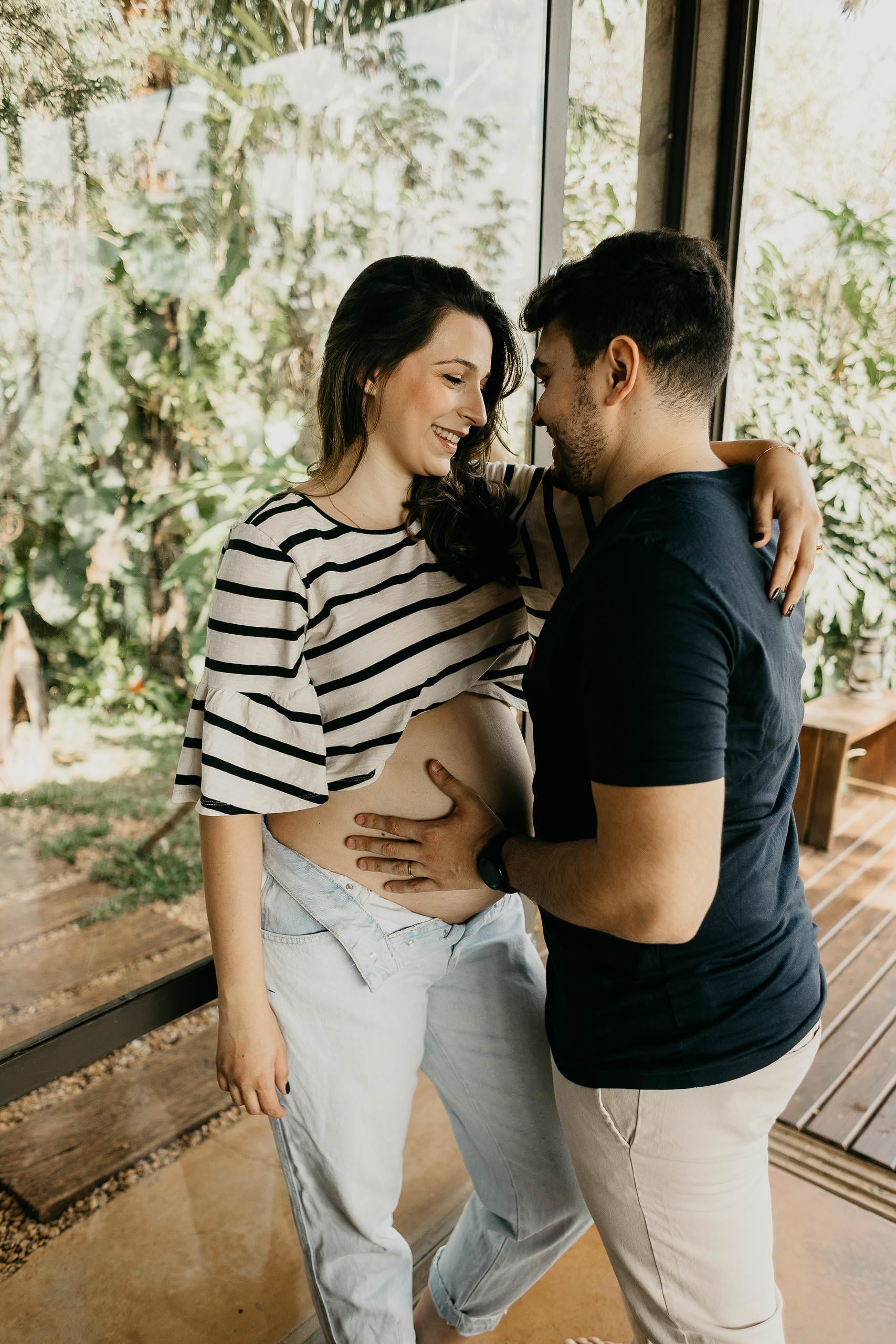 Ensaio Gestante de Laura & Bruno em Ensaio em ambiente intimista — fotografia 7