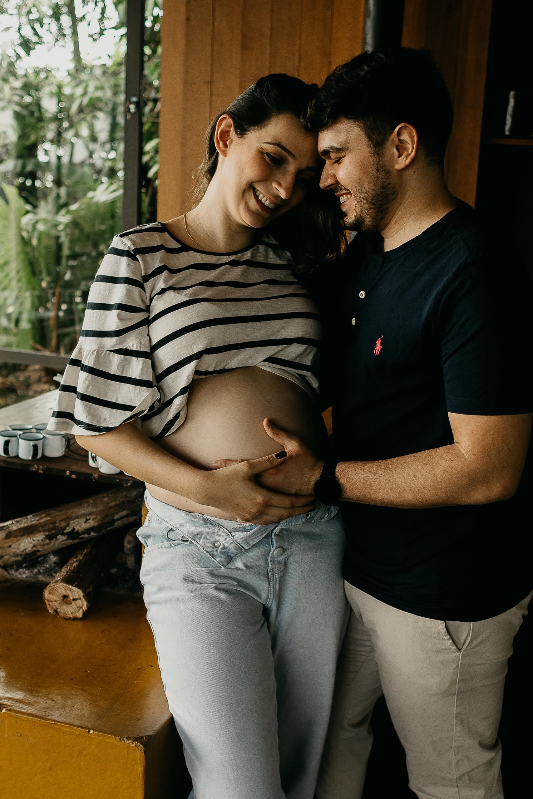 Laura & Bruno — Ensaio Gestante em Ensaio em ambiente intimista