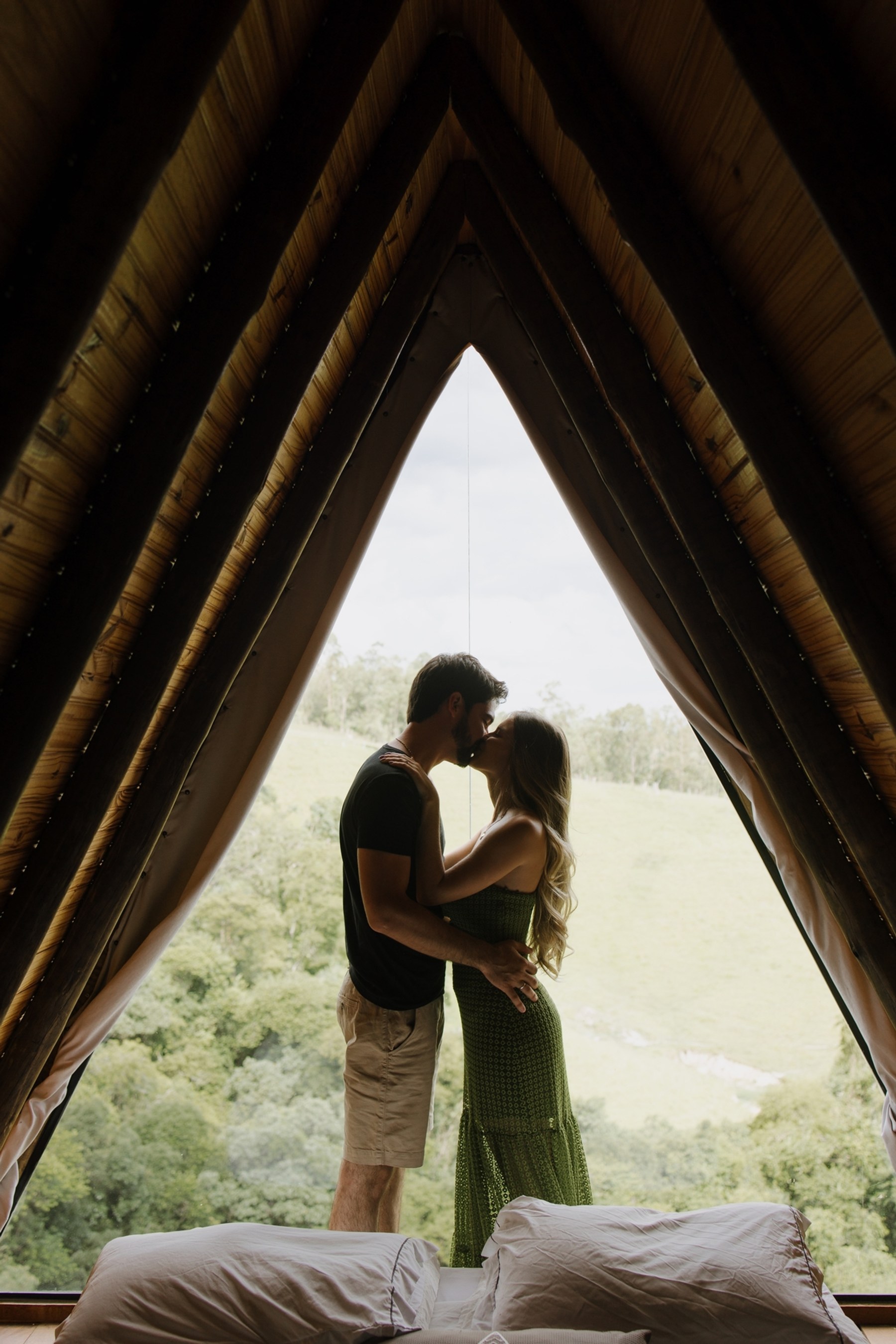 Brenda & Lucas — Ensaio Pré Wedding em Cabana Home